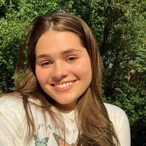 Meet your Posher, Lizzie